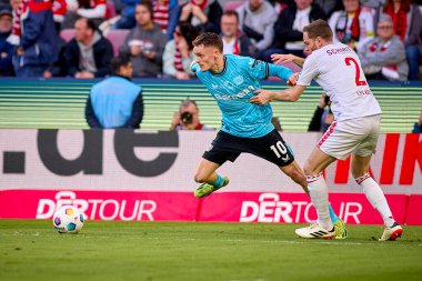 COLOGNE, ALMANY - 3 Mart 2024: Florian Wirtz Bundesliga 1 'in futbol maçı sırasında. FC Koeln, Bayer 04 Leverkusen 'e karşı Rhein Enerji Stadyumu' nda