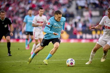 COLOGNE, ALMANY - 3 Mart 2024: Florian Wirtz Bundesliga 1 'in futbol maçı sırasında. FC Koeln, Bayer 04 Leverkusen 'e karşı Rhein Enerji Stadyumu' nda