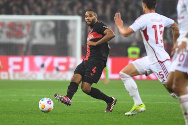 LEVERKUSEN, ALMANY - 3 NİSAN, 2024: Jonathan Tah, Almanya Kupası. DFB Pokal maçı FC Bayer 04 Leverkusen, Bayarena 'da Fortuna Duesseldorf' a karşı