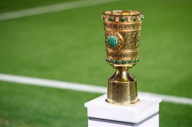 LEVERKUSEN, Almanya - 3 NİSAN, 2024: Almanya Kupası. Bayarena 'da DFB Pokal