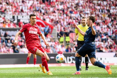 COLOGNE, Almanya - 6 Nisan 2024: Dejan Ljubicic, Bundesliga 1 'in futbol maçı. FC Koeln, VfL Bochum 1848 'e karşı Rhein Enerji Stadyumu' nda.