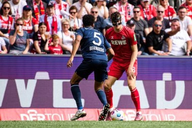 COLOGNE, ALMANY - 6 Nisan 2024: Eric Martel, Bundesliga 1 'in futbol maçı. FC Koeln, VfL Bochum 1848 'e karşı Rhein Enerji Stadyumu' nda.