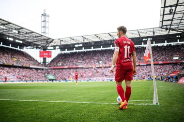 COLOGNE, ALMANY - 6 Nisan 2024: Florian Kainz, Bundesliga 1 'in futbol maçı. FC Koeln, VfL Bochum 1848 'e karşı Rhein Enerji Stadyumu' nda.