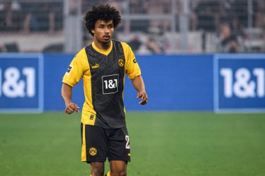 DORTMUND, GERMANY - 6 Nisan 2024: Karim Adeyemi, Signal Iduna Park 'ta Bundesliga Borussia Dortmundh-Stuttgart futbol maçı