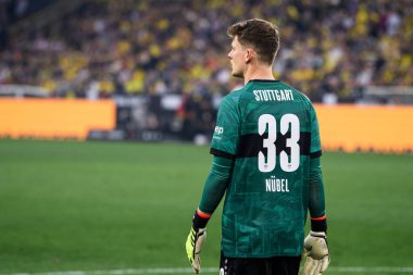 DORTMUND, ALMANY - 6 Nisan, 2024: Alexander Nuebel. Bundesliga Borussia Dortmundh, Signal Iduna Park 'ta Stuttgart' a karşı.