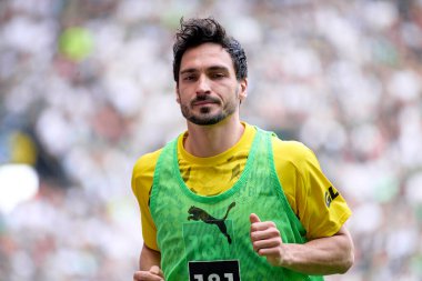 MOENCHENGLADBACH, GERMANY - 13 Nisan 2024: Bundesliga Borussia Moenchengladbach Borussia Dortmund 'a karşı Borussia Park' ta oynanan futbol maçı