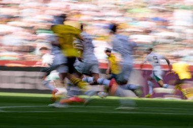 MOENCHENGLADBACH, GERMANY - 13 Nisan 2024: Bundesliga Borussia Moenchengladbach Borussia Dortmund 'a karşı Borussia Park' ta oynanan futbol maçı