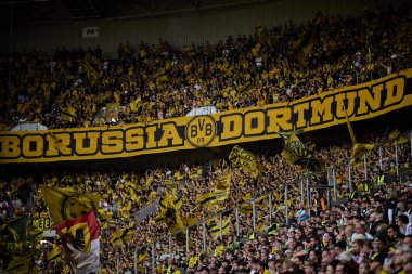 MOENCHENGLADBACH, GERMANY - 13 Nisan 2024: Bundesliga Borussia Moenchengladbach Borussia Dortmund 'a karşı Borussia Park' ta oynanan futbol maçı