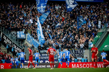 COLOGNE, GERMANY - 20 Nisan 2024: Rhein Energie Stadion 'da 1.FC Koeln-SV Darmstadt futbol karşılaşması
