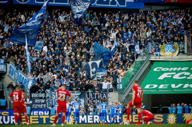 COLOGNE, GERMANY - 20 Nisan 2024: Rhein Energie Stadion 'da 1.FC Koeln-SV Darmstadt futbol karşılaşması