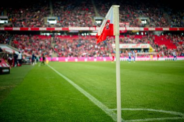 COLOGNE, GERMANY - 20 Nisan 2024: Rhein Energie Stadion 'da 1.FC Koeln-SV Darmstadt futbol karşılaşması