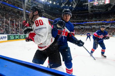 PRAG, CZECH REPUBLIC - 11 Mayıs 2024: IIHF 2024 Dünya Buz Hokeyi Şampiyonası Kanada ile O2 Arena 'daki Büyük Britanya maçı