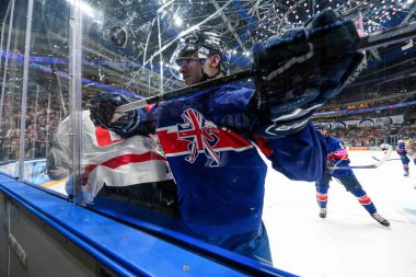 PRAG, CZECH REPUBLIC - 11 Mayıs 2024: IIHF 2024 Dünya Buz Hokeyi Şampiyonası Kanada ile O2 Arena 'daki Büyük Britanya maçı