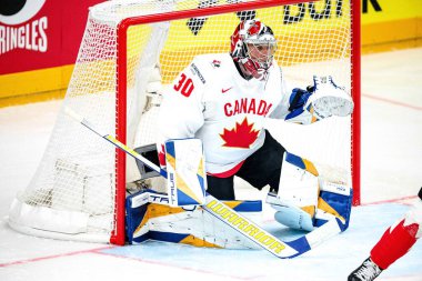 PRAG, CZECH REPUBLIC - 11 Mayıs 2024: IIHF 2024 Dünya Buz Hokeyi Şampiyonası Kanada ile O2 Arena 'daki Büyük Britanya maçı