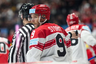 PRAG, CZECH REPUBLIC - 11 Mayıs 2024: IIHF 2024 Dünya Buz Hokeyi Şampiyonası Danimarka - Avusturya - O2 Arena