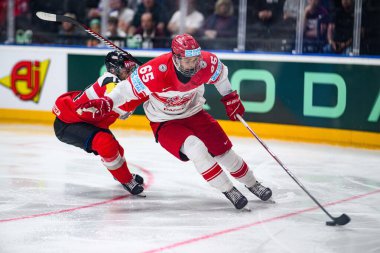 PRAG, CZECH REPUBLIC - 11 Mayıs 2024: IIHF 2024 Dünya Buz Hokeyi Şampiyonası Danimarka - Avusturya - O2 Arena