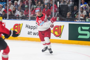 PRAG, CZECH REPUBLIC - 11 Mayıs 2024: IIHF 2024 Dünya Buz Hokeyi Şampiyonası Danimarka - Avusturya - O2 Arena