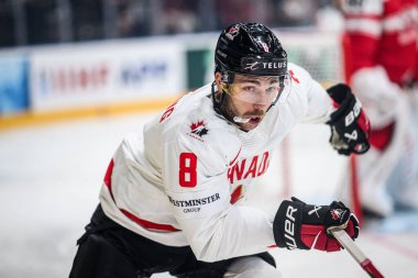 PRAG, CZECH REPUBLIC - 12 Mayıs 2024: IIHF 2024 Dünya Buz Hokeyi Şampiyonası Danimarka - Kanada - O2 Arena