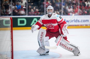 PRAG, CZECH REPUBLIC - 12 Mayıs 2024: IIHF 2024 Dünya Buz Hokeyi Şampiyonası Danimarka - Kanada - O2 Arena