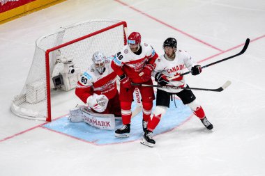 PRAG, CZECH REPUBLIC - 12 Mayıs 2024: IIHF 2024 Dünya Buz Hokeyi Şampiyonası Danimarka - Kanada - O2 Arena