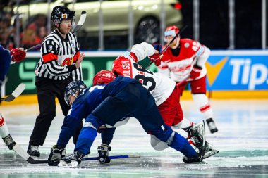 PRAG, CZECH Cumhuriyet - 20 Mayıs 2024: IIHF 2024 Buz Hokeyi Dünya Şampiyonası Finlandiya - O2 Arena 'da Danimarka