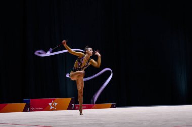 Frankfurt, Almanya - 06.06.24: Ölüm Finalleri 2024. SE Arena 'da ritmik jimnastik