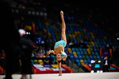 Frankfurt, Almanya - 06.06.24: Ölüm Finalleri 2024. SE Arena 'da ritmik jimnastik