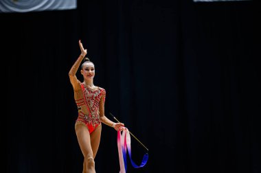 Frankfurt, Almanya - 06.06.24: Darja Varfolomeev, Ölüm Finalleri 2024. SE Arena 'da ritmik jimnastik