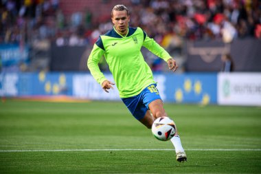 NUREMBERG, GERMANY - 3 Haziran 2024: Mykhailo Mudryk, Ukrayna 'ya karşı Max Morlock Stadyumu' nda oynanan dost futbol maçı