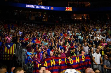 COLOGNE, GERMANY - 9 HAZİRAN 2024: Kamyon İzcisi 24 EHF FINAL4 Aalborg Handbold Barca 'ya karşı Lanxess Arena