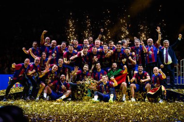 COLOGNE, GERMANY - 9 HAZİRAN 2024: Kamyon İzcisi 24 EHF FINAL4 Aalborg Handbold Barca 'ya karşı Lanxess Arena