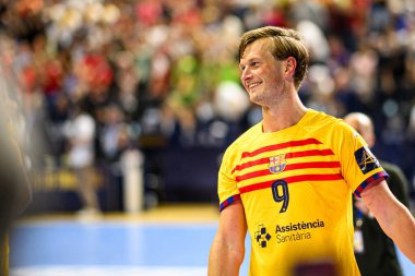 COLOGNE, GERMANY - 9 Haziran 2024: Jonathan Carlsbogard, Kamyon Öncüsü 24 EHF FINAL4 Aalborg Handbold, Lanxess Arena 'da Barca' ya karşı