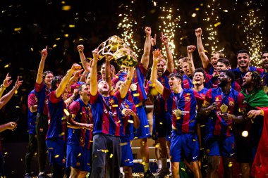 COLOGNE, GERMANY - 9 HAZİRAN 2024: Kamyon İzcisi 24 EHF FINAL4 Aalborg Handbold Barca 'ya karşı Lanxess Arena