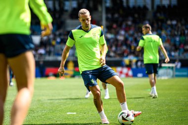 WIEDENSBADEN, GERMANY - 13 Haziran 2024: Mykhailo Mudryk, Ukrayna milli futbol takımının Brita 'daki açık uygulaması