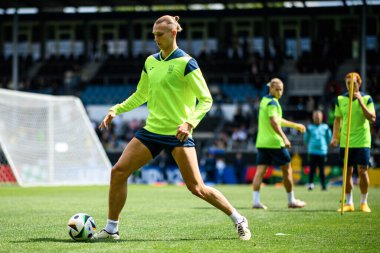 WIEDENSBADEN, GERMANY - 13 Haziran 2024: Maksym Taloverov, Ukrayna milli futbol takımının Brita 'daki açık uygulaması