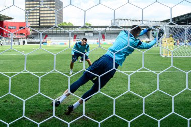 WIEDENSBADEN, GERMANY - 13 Haziran 2024: Rustam Khudzhamov, Ukrayna milli futbol takımının Brita 'daki açık uygulaması
