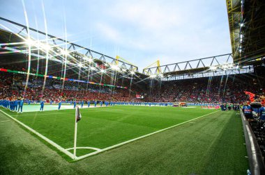 DORTMUND, GERMANY - 16 Haziran 2024: EURO 2024 İtalya-Arnavutluk futbol karşılaşması Signal Iduna Park 'ta