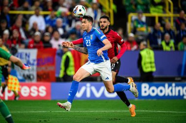 DORTMUND, GERMANY - 16 Haziran 2024: Alessandro Bastoni, EURO 2024 İtalya-Arnavutluk futbol karşılaşması Signal Iduna Park 'ta