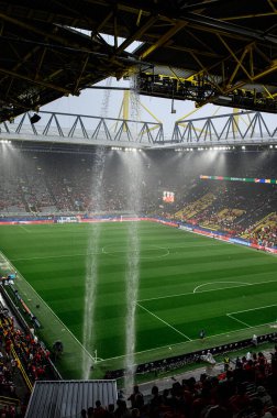 DORTMUND, GERMANY - 18 Haziran 2024: EURO 2024 Türkiye - Gürcistan Signal Iduna Par maçından önce yağmur