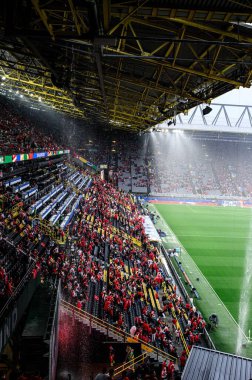 DORTMUND, GERMANY - 18 Haziran 2024: EURO 2024 Türkiye - Gürcistan Signal Iduna Par maçından önce yağmur