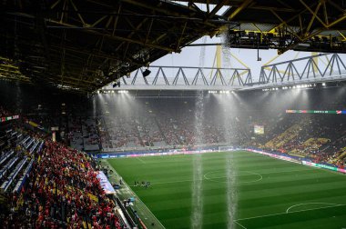 DORTMUND, GERMANY - 18 Haziran 2024: EURO 2024 Türkiye - Gürcistan Signal Iduna Par maçından önce yağmur