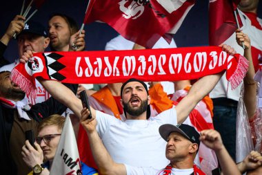 DORTMUND, GERMANY - 18 Haziran 2024: EURO 2024 Türkiye - Gürcistan Signal Iduna Par maçından önce Gürcü taraftarı
