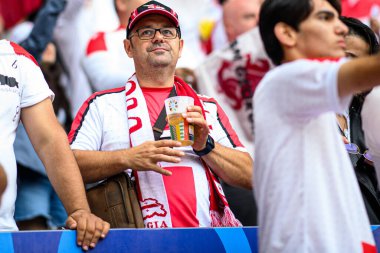 DORTMUND, GERMANY - 18 Haziran 2024: EURO 2024 Türkiye - Gürcistan Signal Iduna Par maçından önce Gürcü taraftarı