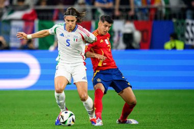 GELSENKIRCHEN, GERMANY - 20 Haziran 2024: EURO 2024 İspanya-İtalya futbol maçı Veltins Arena 'da