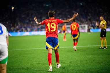 GELSENKIRCHEN, GERMANY - 20 Haziran 2024: Lamine Yamal, EURO 2024 İspanya-İtalya maçı Veltins Arena 'da