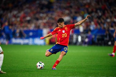GELSENKIRCHEN, GERMANY - 20 Haziran 2024: Pedri, EURO 2024 İspanya - İtalya Veltins Arena maçı