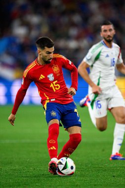 GELSENKIRCHEN, GERMANY - 20 Haziran 2024: Alex Baena, EURO 2024 İspanya - İtalya Veltins Arena maçı