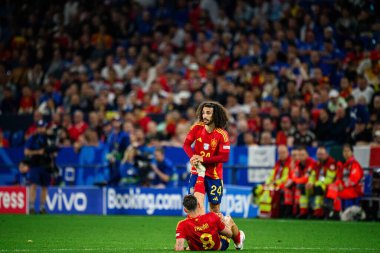GELSENKIRCHEN, GERMANY - 20 Haziran 2024: Marc Cucurella, Fabian Ruiz, EURO 2024 İspanya - Veltins Arena 'da İtalya maçı