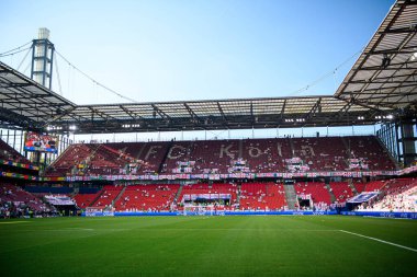 COLOGNE, GERMANY - 25 Haziran 2024: EURO 2024 İngiltere - Slovenya maçı Köln Stadyumu 'nda