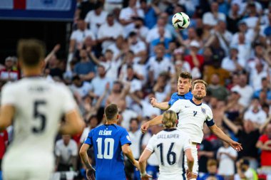 COLOGNE, GERMANY - 25 Haziran 2024: Harry Kane, EURO 2024 İngiltere - Slovenya maçı Köln Stadyumu 'nda